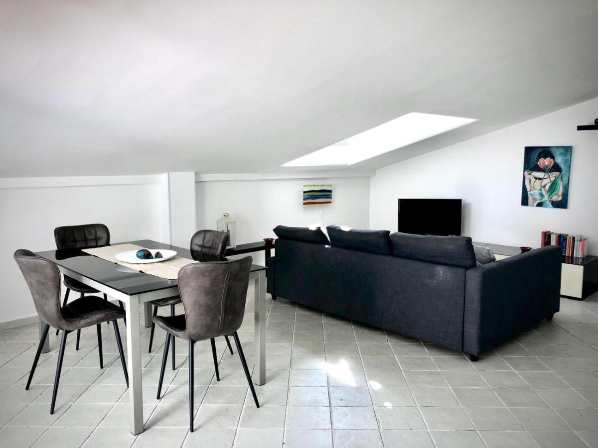 Attico Kadi Villa Palermo Exteriör bild